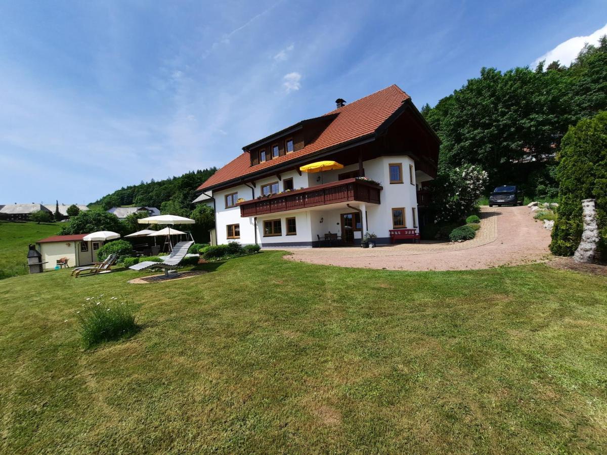 Hubertus Lodge Ibach Esterno foto