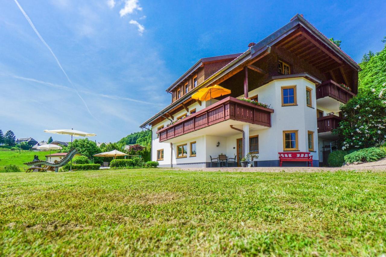 Hubertus Lodge Ibach Esterno foto