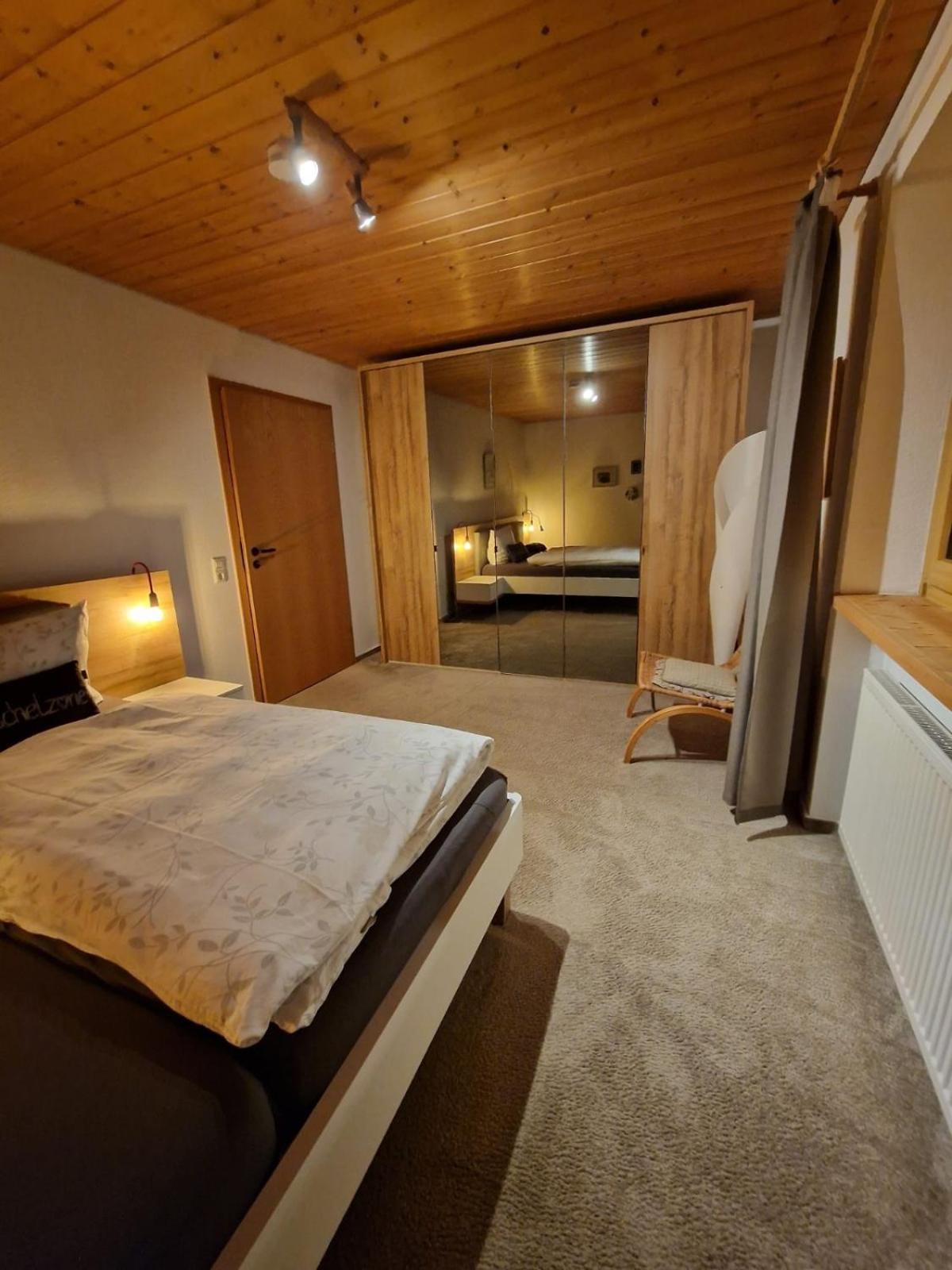 Hubertus Lodge Ibach Esterno foto